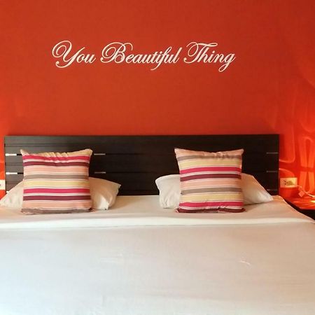Harry'S Place Pattaya ภายนอก รูปภาพ